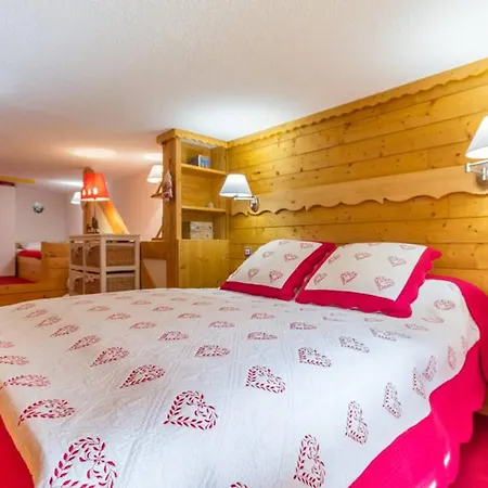 Duplex Confortable Proche Des Pistes Avec Balcon - Fr-1-346-412